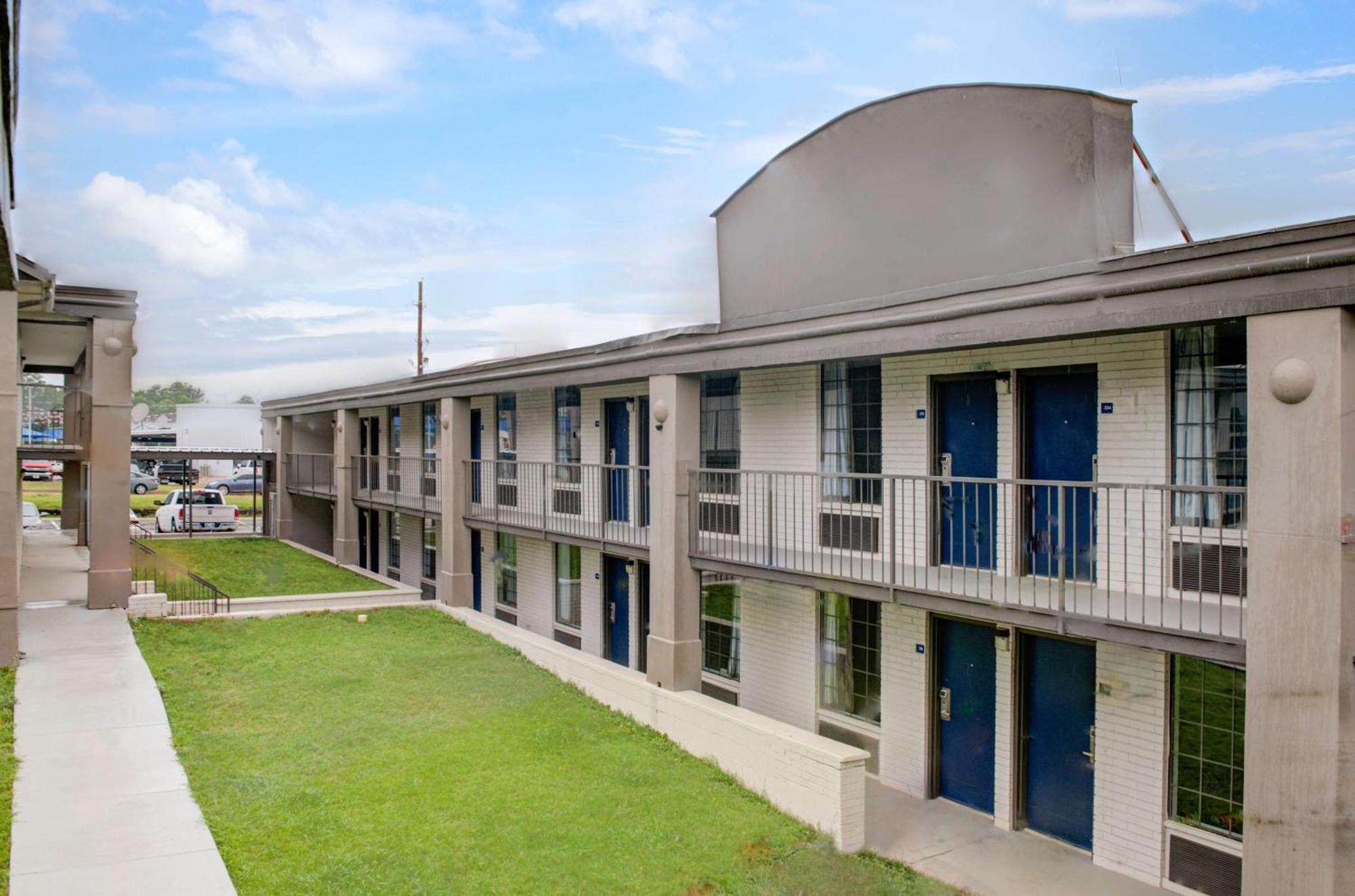 Maverick Inn Chickasha Exteriör bild